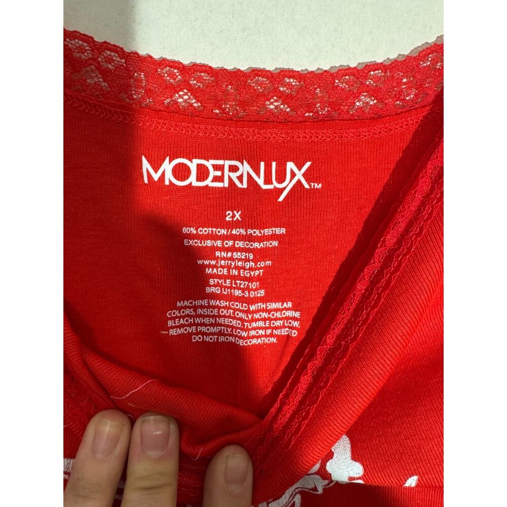 Modern Lux Womens 2X Red Graphic Lace Trim Camisole Tank Top NWT - Picture 2 of 3